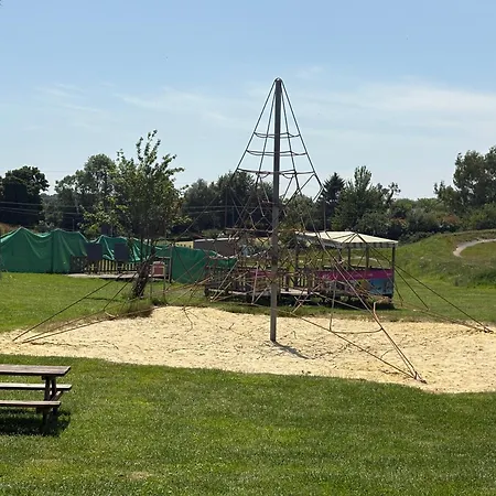 Sweet Domaine Du אתר קמפינג